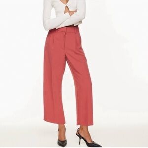 Aritzia Effortless Cropped Pant Size 4